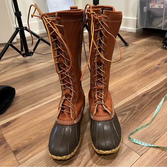 LL Bean women’s tall lined zip up brand boots size 10 winter snow waterproof - Picture 2 of 8